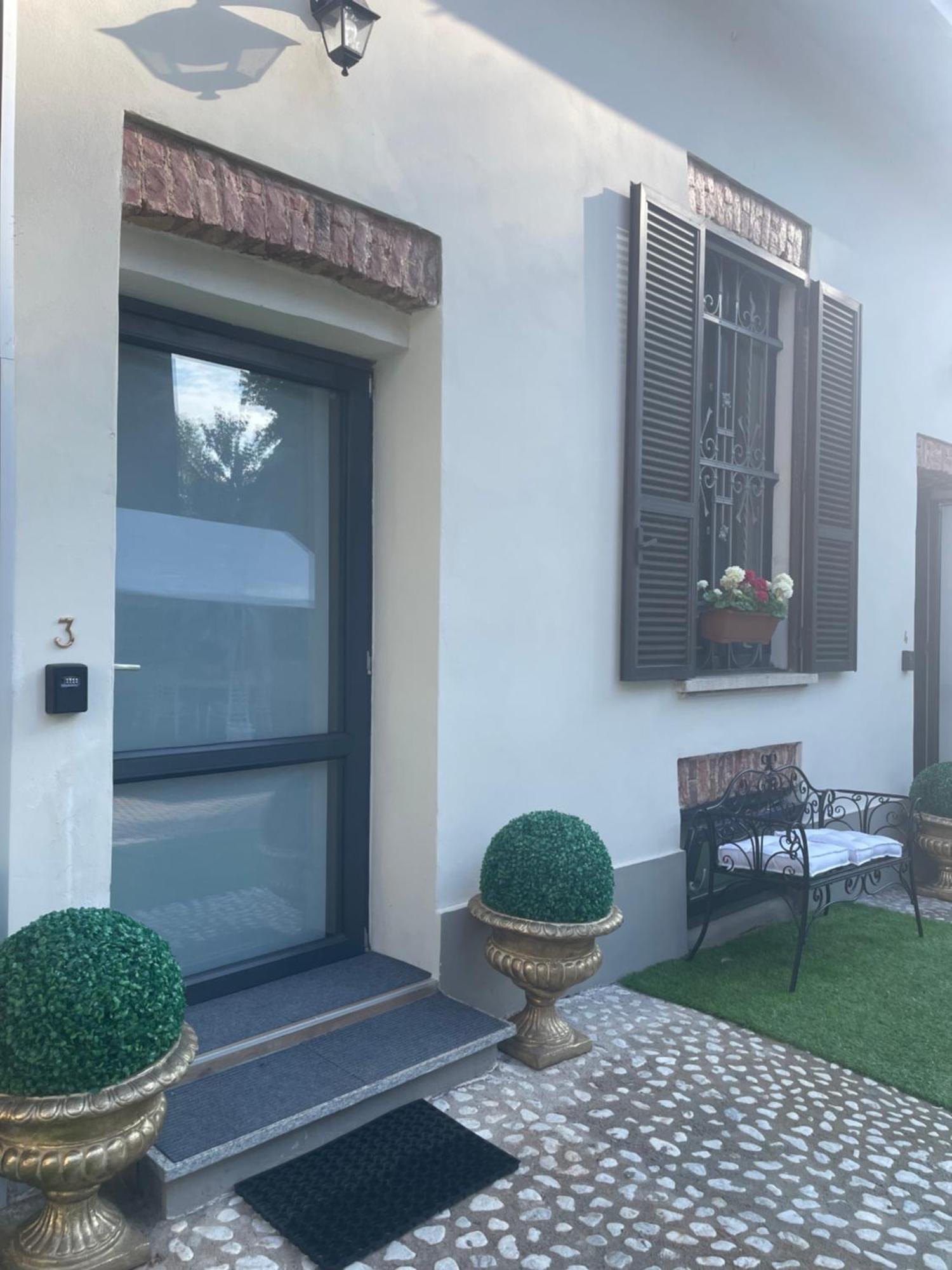 Villa Simona Malpensa Галларате Экстерьер фото